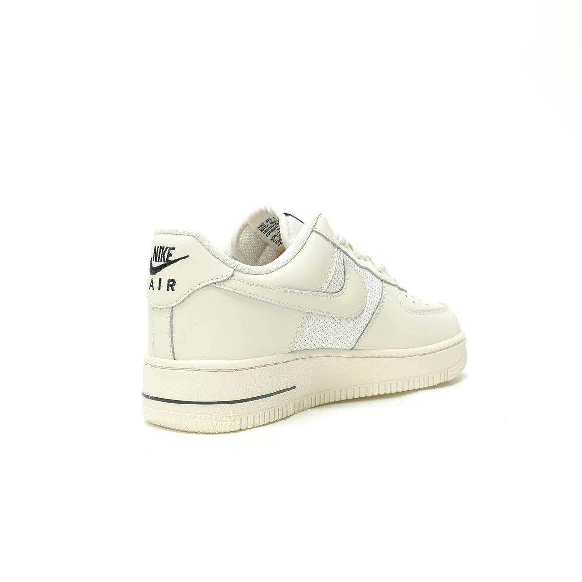 Nike Air Force 1 '07 LV8 — Sail / Black