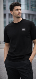 T-Shirt avec Plaquette Logo sur la Poitrine - Noir et Blanc
